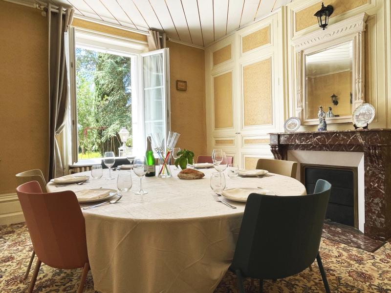 Salle à manger Dames